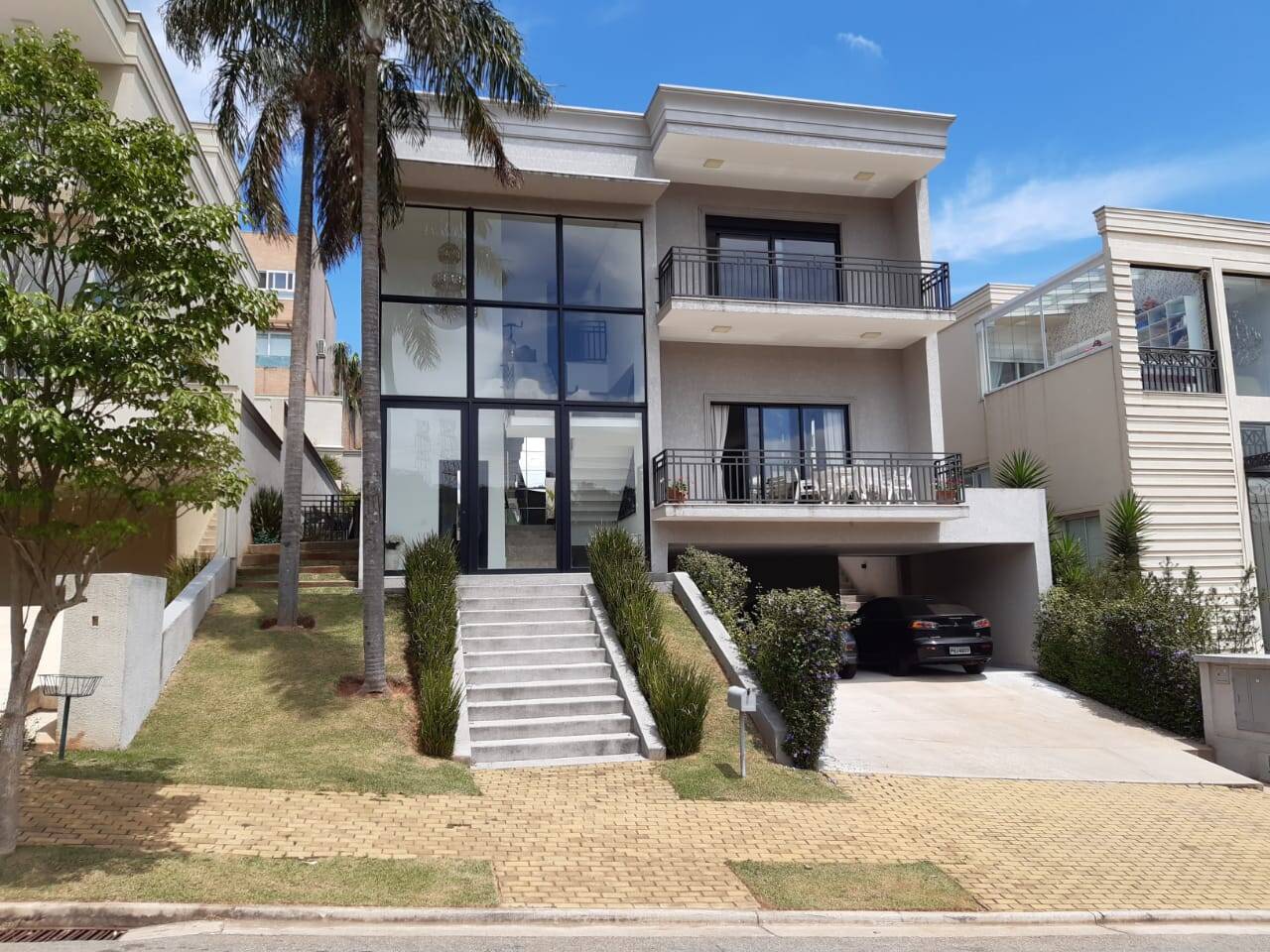 #23 - Casa para Venda em Santana de Parnaíba - SP