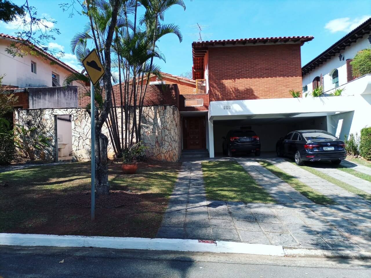 #32 - Casa para Venda em Barueri - SP